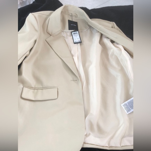 SOLD - Faux Leather Cream Jacket Blazer - Picture 2 of 4